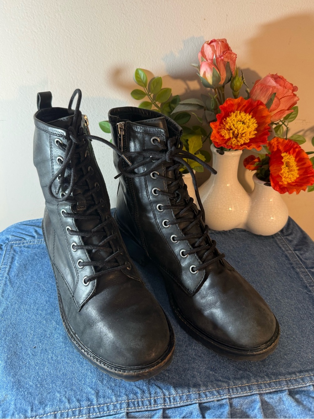 Frye Veronica Black Leather Combat Lace-Up Boots